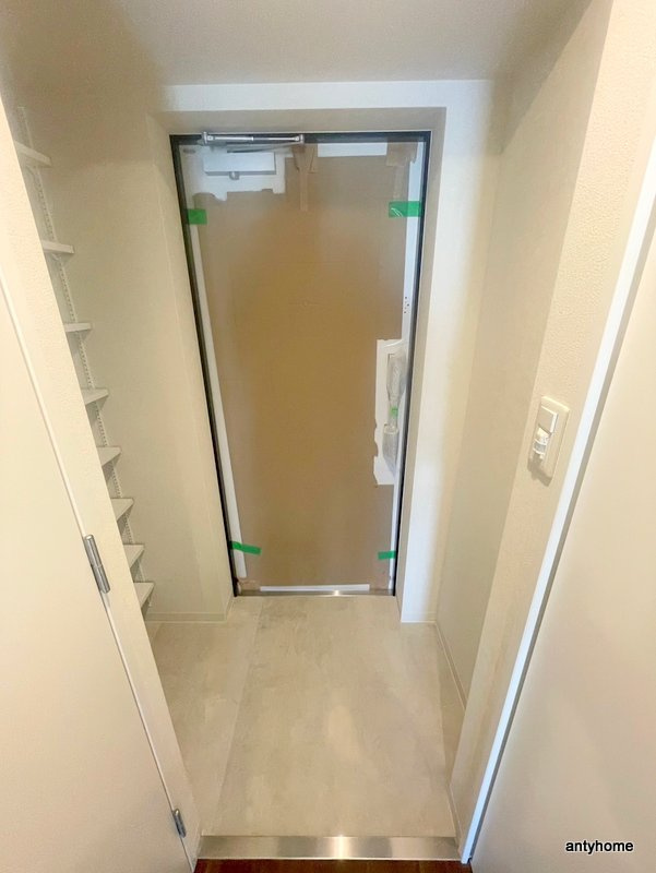 ブロード塚本駅前レジデンス　仲介手数料無料の玄関