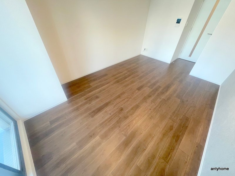 ブロード塚本駅前レジデンス　仲介手数料無料の寝室