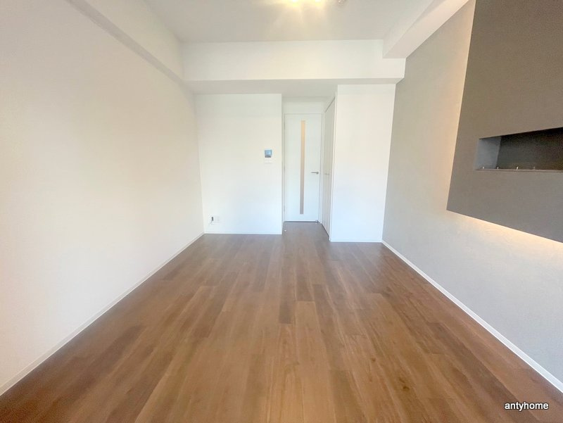 ブロード塚本駅前レジデンス　仲介手数料無料の居間・リビング