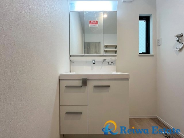 新築戸建　茅ヶ崎市円蔵2丁目の独立洗面台