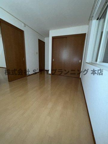 仲介手数料０円！プロヴァンスの洋室