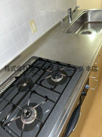 仲介手数料０円！プロヴァンスのキッチン