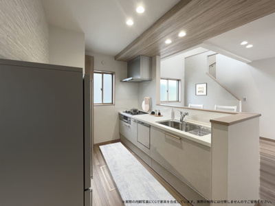 【キッチン】 | 【キッチン　CG家具設置イメージ】
※画像に含まれる家具家電はCGで作成したイメージです。実際の物件には付帯しません。