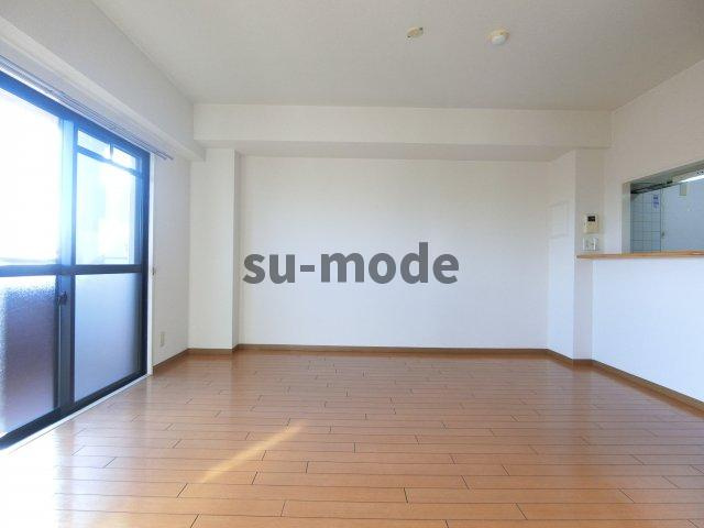 リーブ平田の居間・リビング