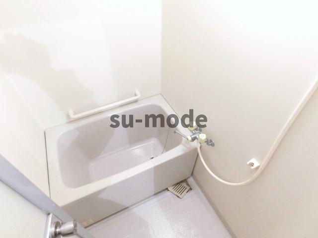 リーブ平田の浴室