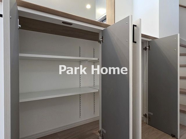 高知市高須3丁目　新築戸建ての収納