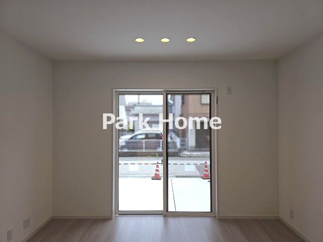 高知市高須3丁目　新築戸建ての居間・リビング