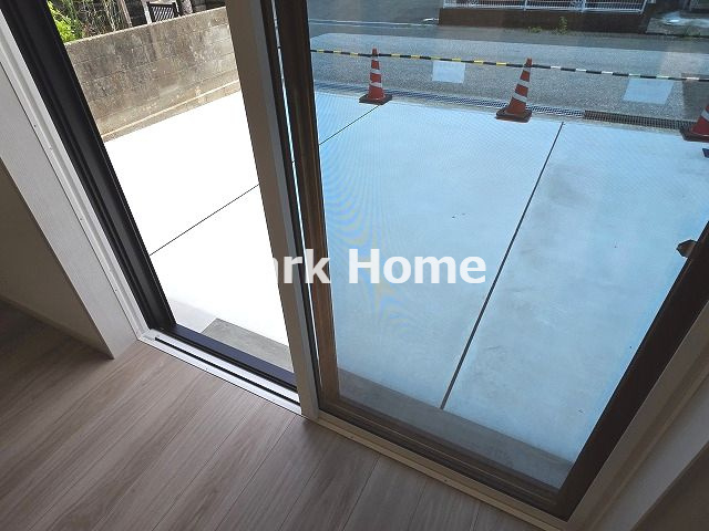 高知市高須3丁目　新築戸建ての居間・リビング