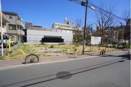 幸町３　土地の外観|☆最寄りのJR「川口駅」へは徒歩6分
☆近隣には大型ショッピングモールあり！