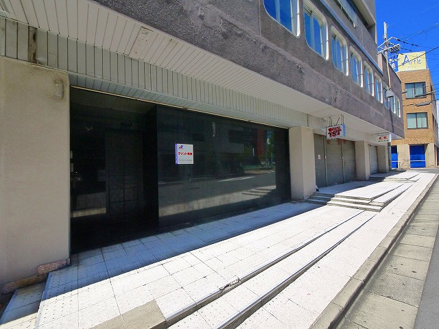 アルファグランデの周辺