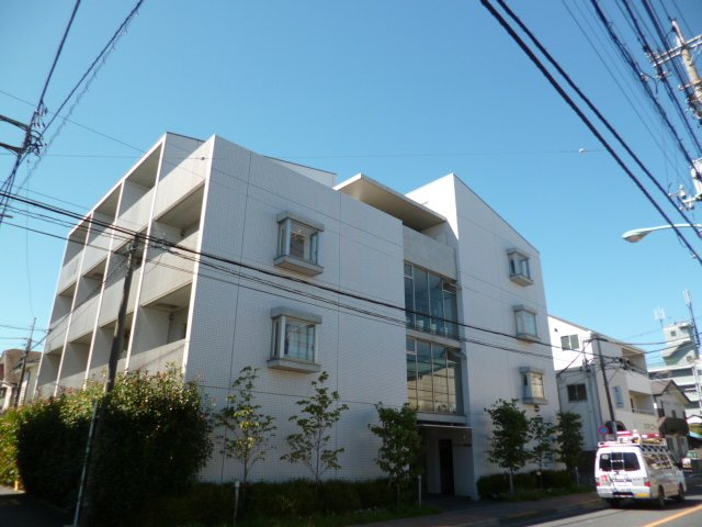 ラメゾン飛田給の外観