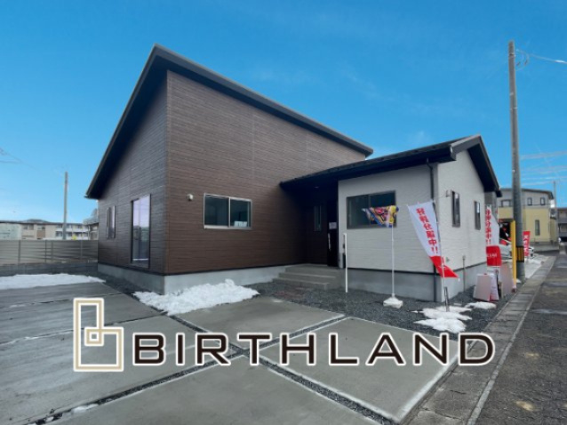 新築戸建・建売　郡山市富久山町7期　QUADRIFOGLIO　全3棟の外観|＜3号棟＞平屋建てオール電化住宅！