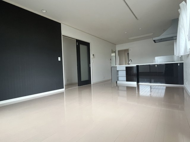 【居間・リビング】の画像