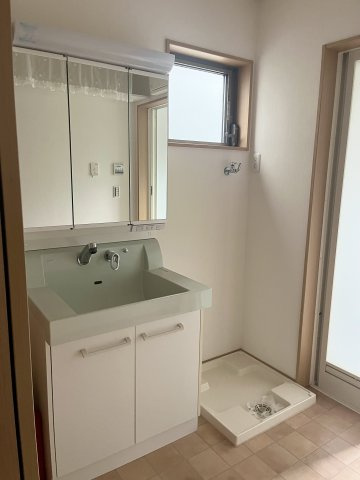 【独立洗面台】の画像