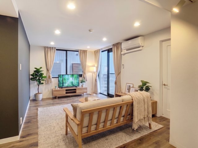 メゾン横山の居間・リビング