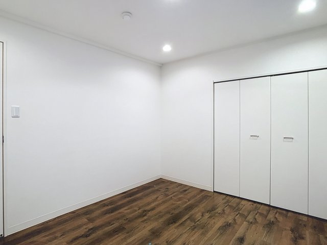 メゾン横山の洋室