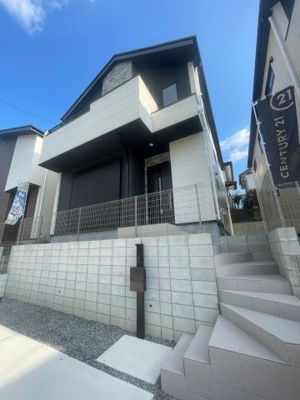 【外観】 | KIS名古屋市天白区平針南2期全3棟＜新築一戸建 | 新春最強キャンペーン対象物件です♪詳細は弊社ホームページもしくはスタッフまでお気軽にお問合せ下さいませ♪ お役に立てる自信があります♪