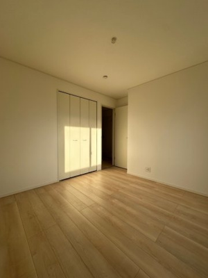 【洋室】 | Cradlegarden名古屋市緑区諸の木第1全2棟＜新築一戸建て | キャンペーン対象物件です♪詳細は弊社ホームページもしくはスタッフまでお気軽にお問合せ下さいませ♪ お役に立てる自信があります♪