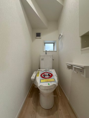 【トイレ】 | Cradlegarden名古屋市緑区諸の木第1全2棟＜新築一戸建て | キャンペーン対象物件です♪詳細は弊社ホームページもしくはスタッフまでお気軽にお問合せ下さいませ♪ お役に立てる自信があります♪