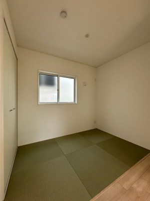 【和室】 | Cradlegarden名古屋市緑区諸の木第1全2棟＜新築一戸建て | キャンペーン対象物件です♪詳細は弊社ホームページもしくはスタッフまでお気軽にお問合せ下さいませ♪ お役に立てる自信があります♪