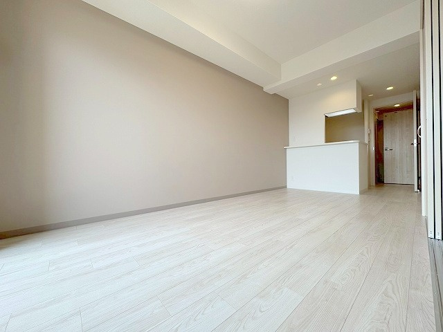 プレサンスNEO上新庄PRIMECRUISの居間・リビング