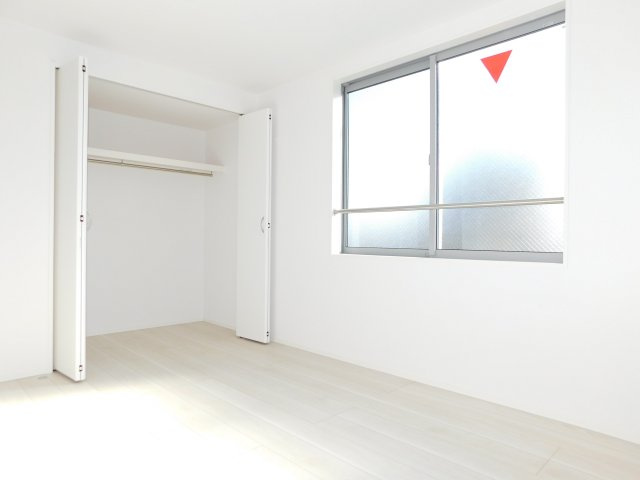 名古屋市中村区押木田町２丁目の中古一戸建の洋室|◇3階洋室◇　　南面で明るい洋室６．０帖　　全居室収納完備♪