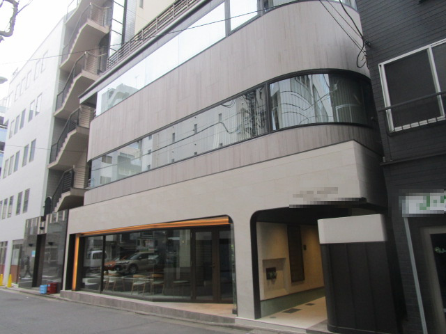 中央区日本橋小伝馬町のビルの外観