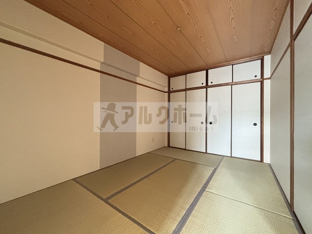 ユーネスト浅野の和室