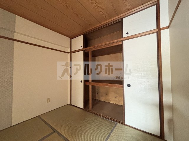 ユーネスト浅野の収納