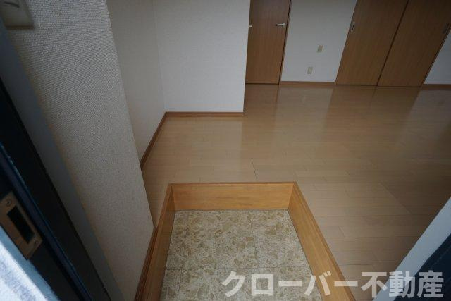 古川ビルの玄関