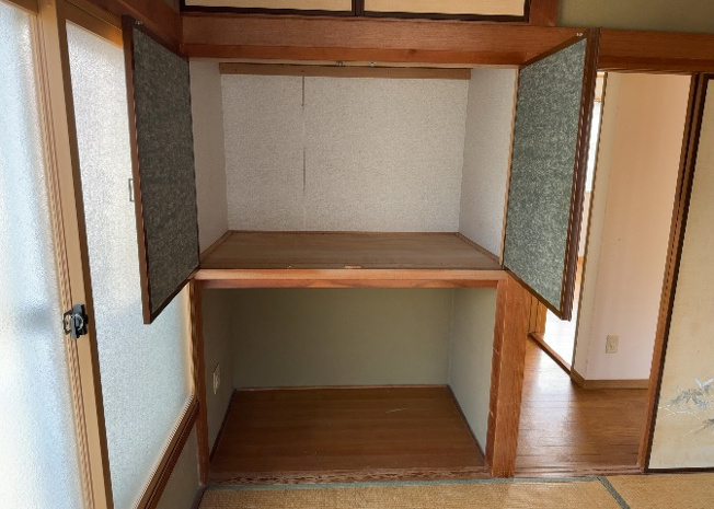 【収納】 | 家族構成や住宅環境によって収納の仕方は十人十色！キッチン、リビング、玄関、寝室など、部屋ごとのいろんな収納を使って自慢のお家にしませんか？物件をご内見する際は、収納の場所や数は事前チェックしましょう！