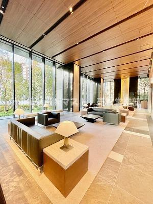 シエリアタワー大阪堀江のロビー