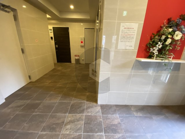 エムズコート小阪のロビー