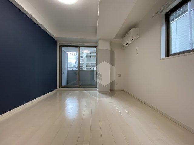 エムズコート小阪の居間・リビング