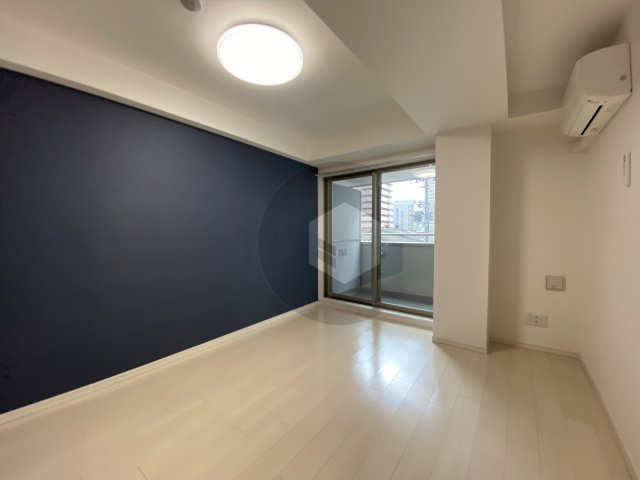 エムズコート小阪の居間・リビング