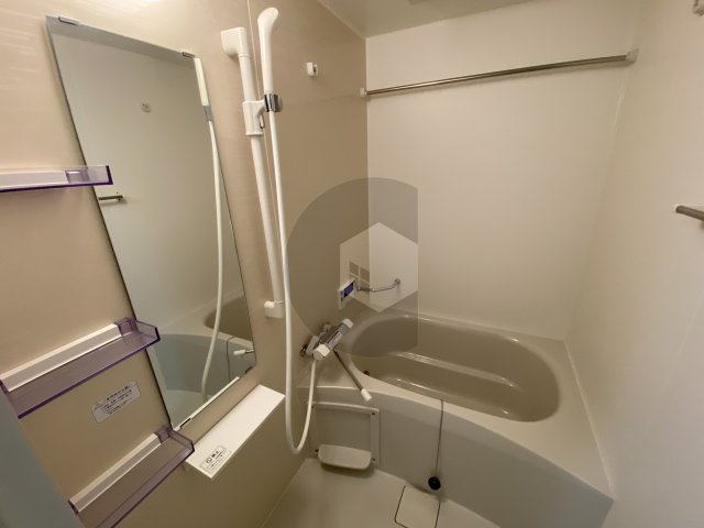 エムズコート小阪の浴室