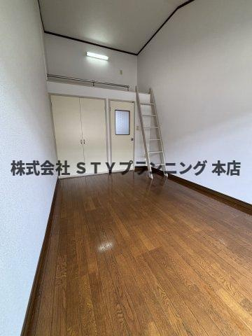 仲介手数料０円！レジデンス矢野の居間・リビング