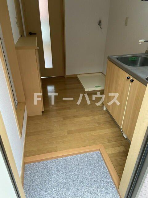 メゾンユートランドの玄関