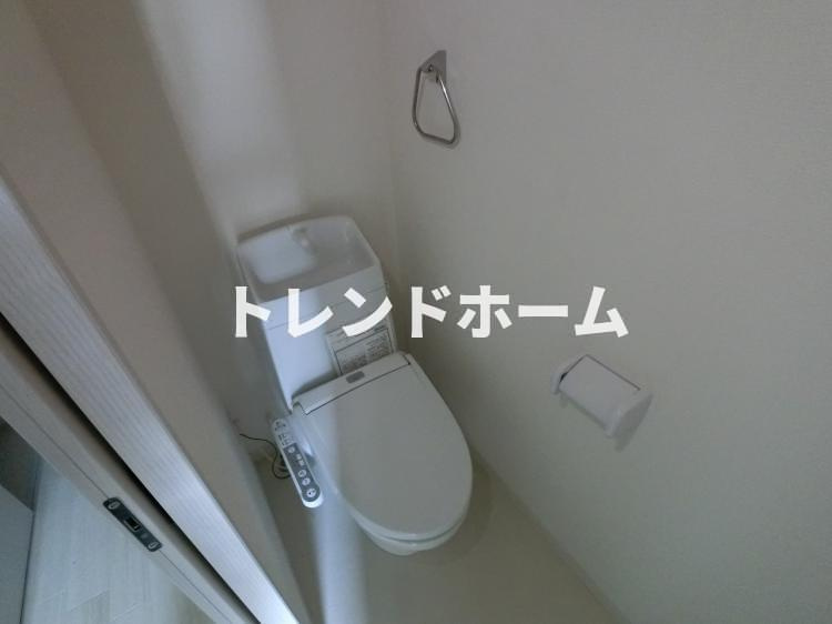 BLUE福島のトイレ|選べる家電プランあり！！