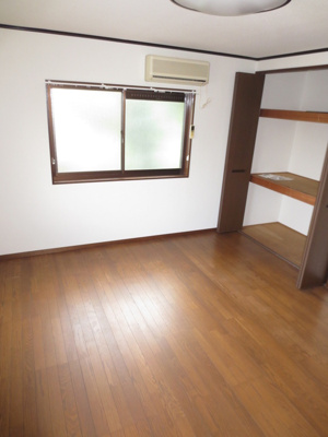 【洋室】 | アーバンコート上牧