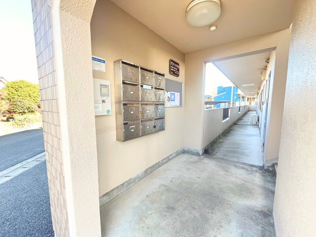 ヴィラコスモⅡのエントランス