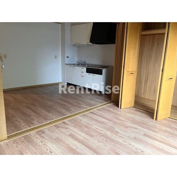 IIU361の居間・リビング