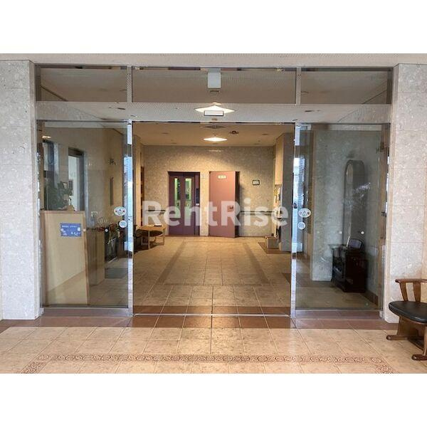 IIU361のエントランス