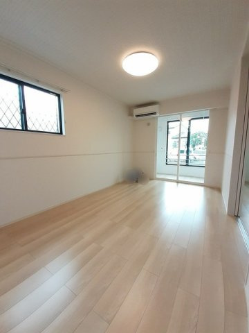 セレノカーサ　ＫＥＮの居間・リビング