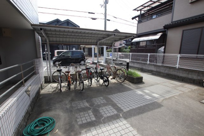 【その他共用部分】 | バウハウス | 駐輪場