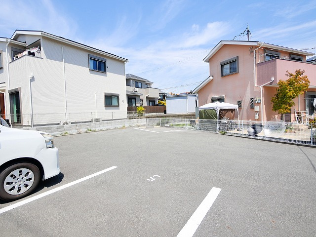 疋田町２丁目モータープールの駐車場