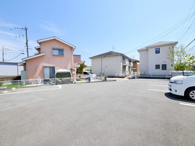 疋田町２丁目モータープールの駐車場