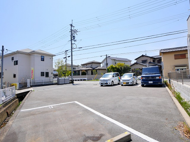 疋田町２丁目モータープールの駐車場
