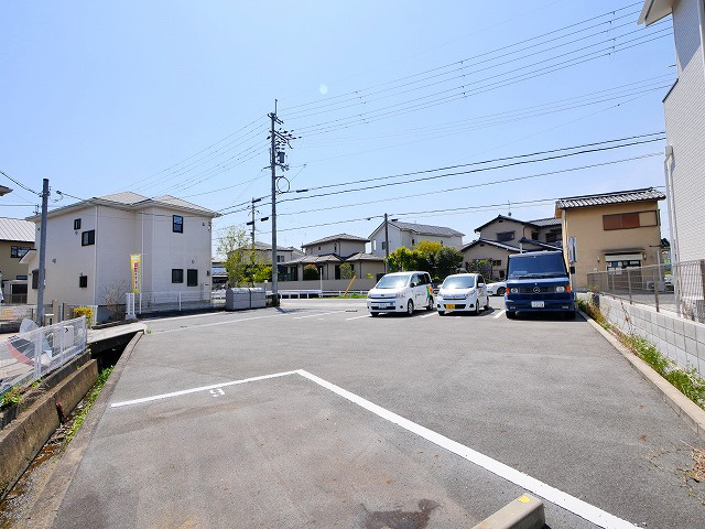 疋田町２丁目モータープールの駐車場