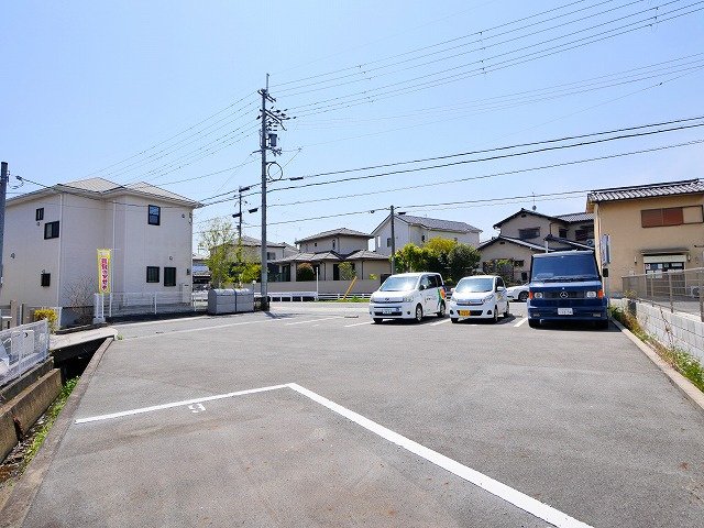 疋田町２丁目モータープールの駐車場